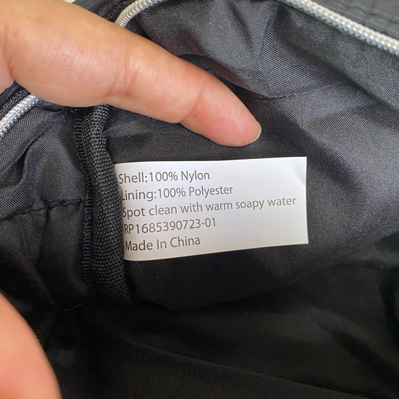 DOLCE & GABBANA MAKEUP BAG - Picture 8 of 9